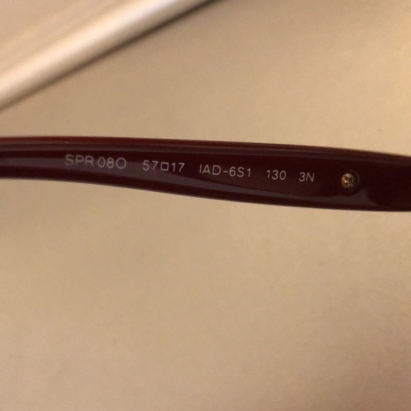 Prada sunglasses ☀️🕶 - Picture 4 of 7